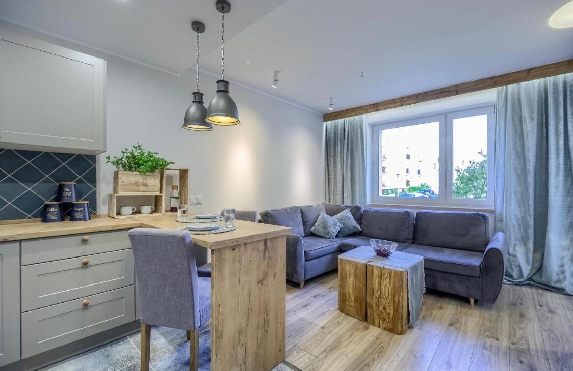Niron Apartament Dąbrowskiego 2 - Housity
