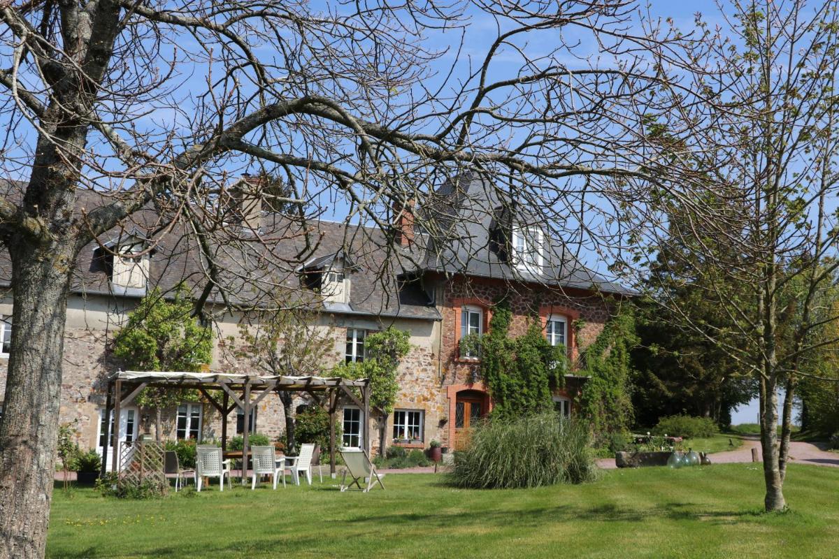 Les Gouleries - Housity