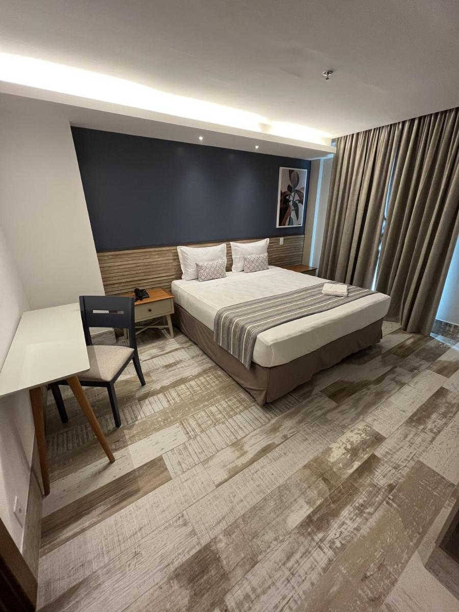 Golden Towers Hotel - Housity
