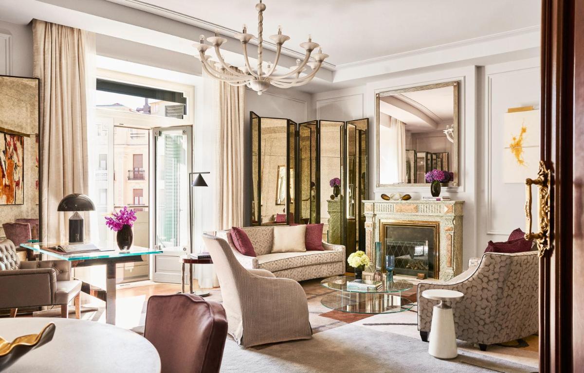 Zona de estar de Four Seasons Hotel Madrid