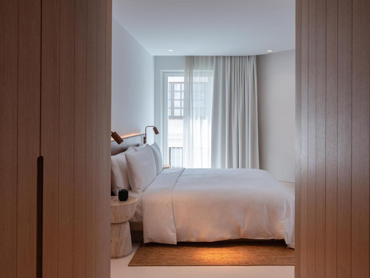 Cama o camas de una habitación en The Standard, Ibiza