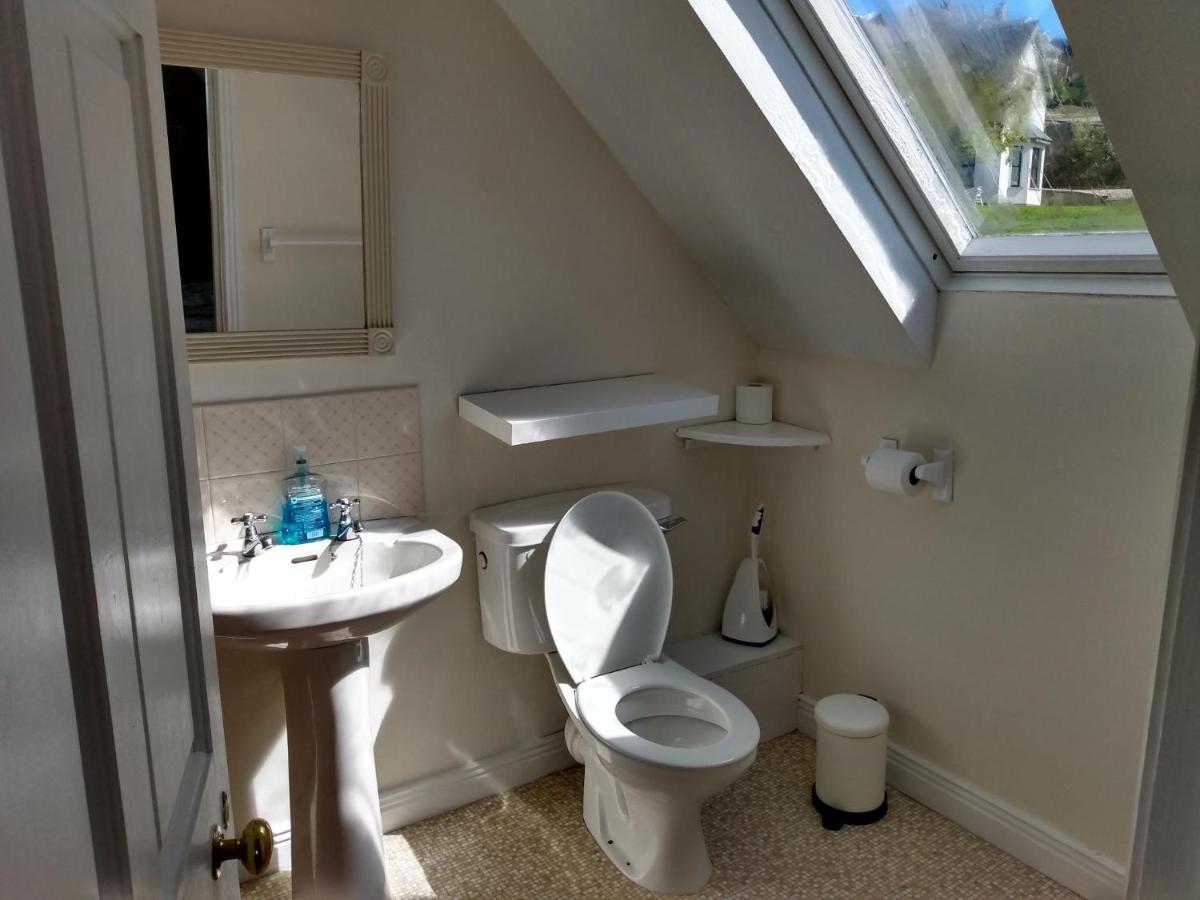 Beach View in Fahan on the Wild Atlantic Way - Housity