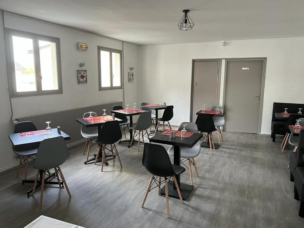 HÔTEL RESTAURANT LE PICARDIE - Housity