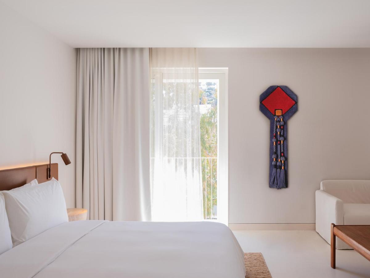 Cama o camas de una habitación en The Standard, Ibiza