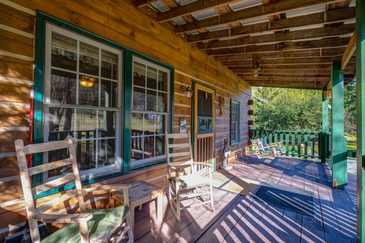 Cobb Creek Cabins - Housity