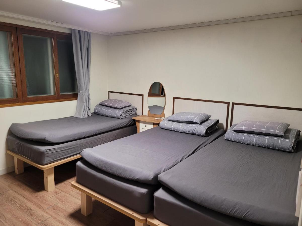 Able Guesthouse Hongdae - Housity