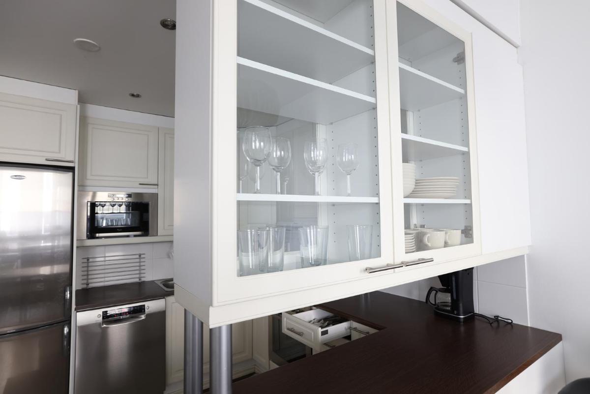 2ndhomes Cozy 44m2 1BR home with best location in Kamppi! - Housity