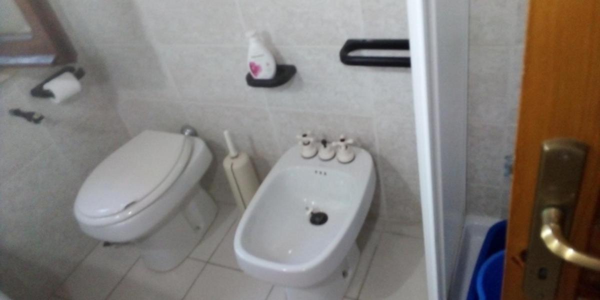 Orosei-Sardegna-Appartamento 5 posti letto con giardino - Housity