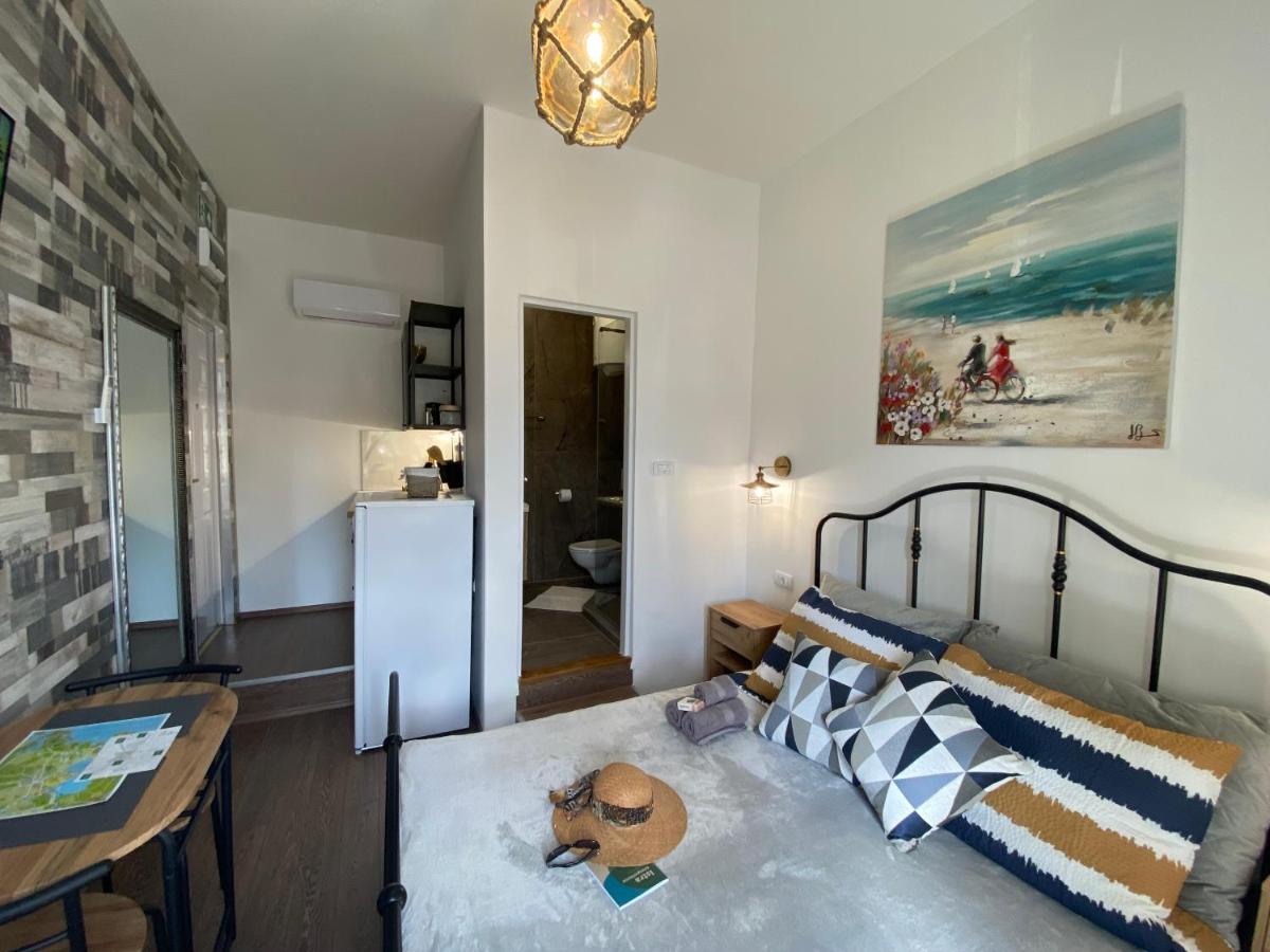 LukaDoraJana Pula City Center - Housity