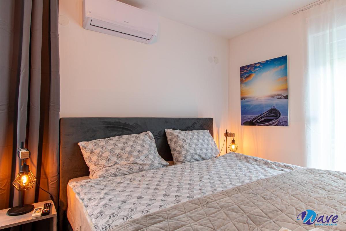 TWO BEDROOM MODERN APARTMENT near the AIRPORT - Housity