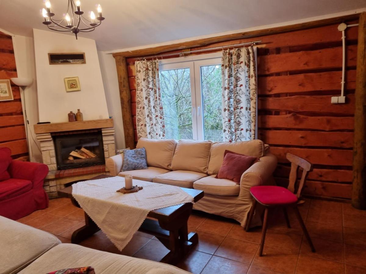 Domki nad jeziorem APEX - Housity