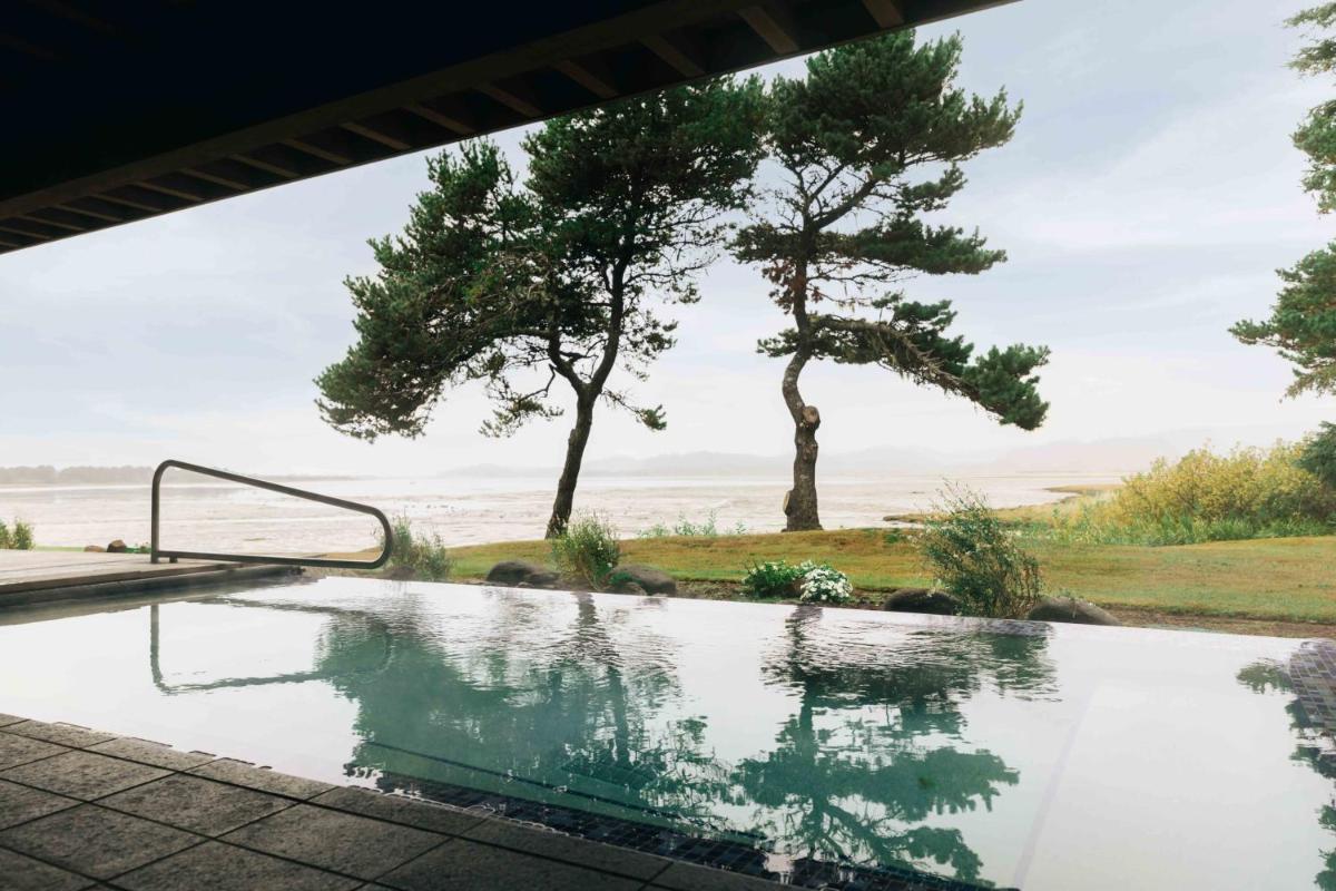 Salishan Coastal Lodge - Housity