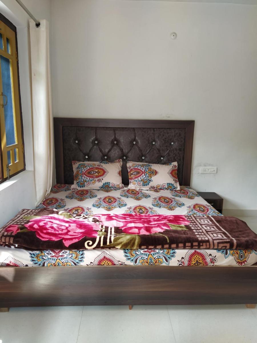 Sahni's Foggy Hills HomeStay - Housity