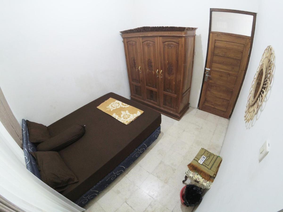 Omi Homestay Jogja - Housity