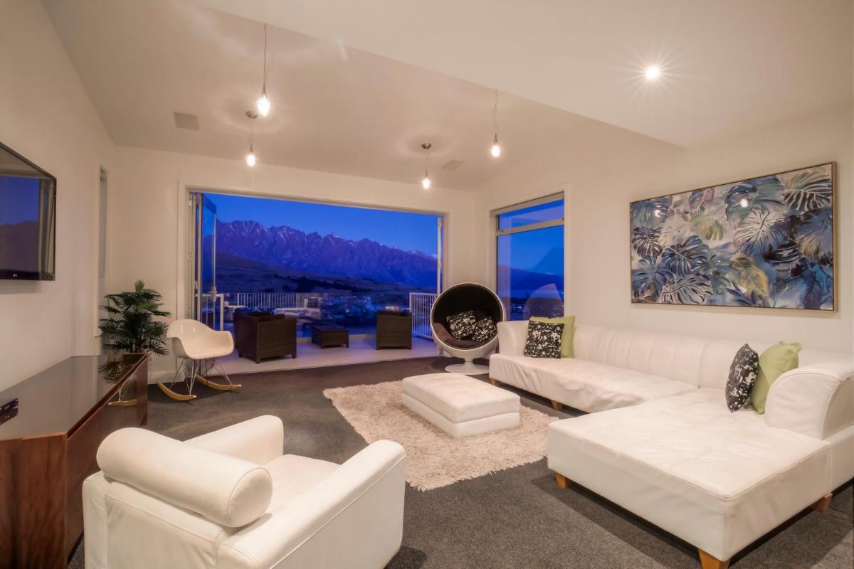 Hensman Haven - Queenstown Holiday Home - Housity