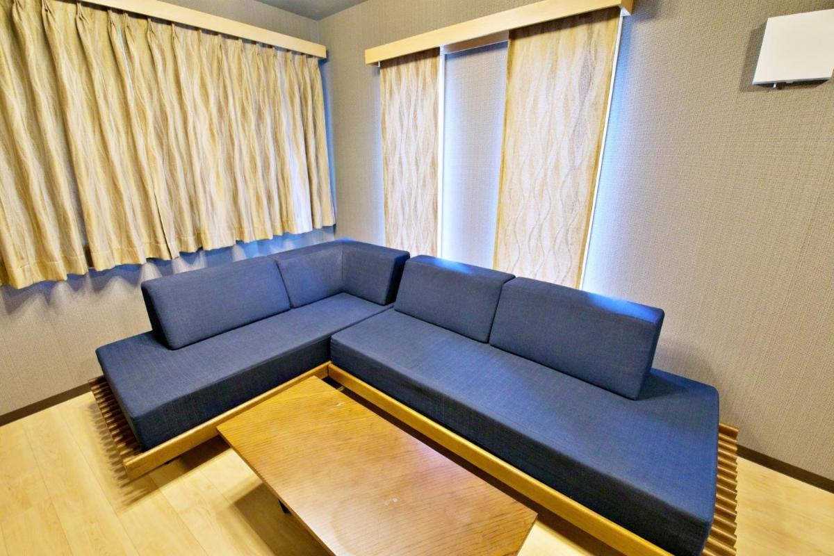 メイスン倶楽部 安里 3階 - Housity