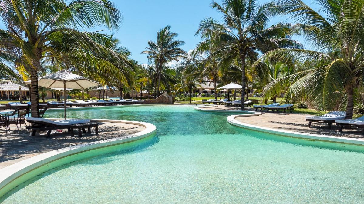 Ocean Beach Resort & SPA - Housity