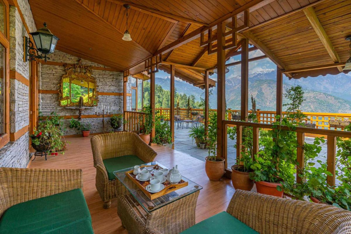 StayVista at The Imperial Estate with scenic views - Housity