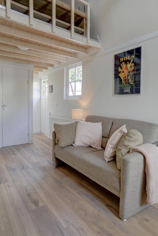 Lovely Tiny House - Housity