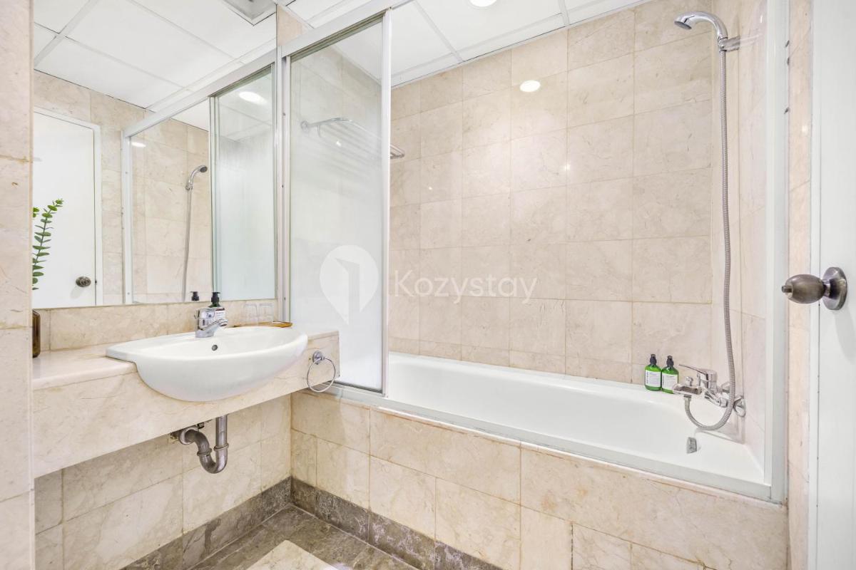 SONOMA by Kozystay Mega Kuningan - Housity