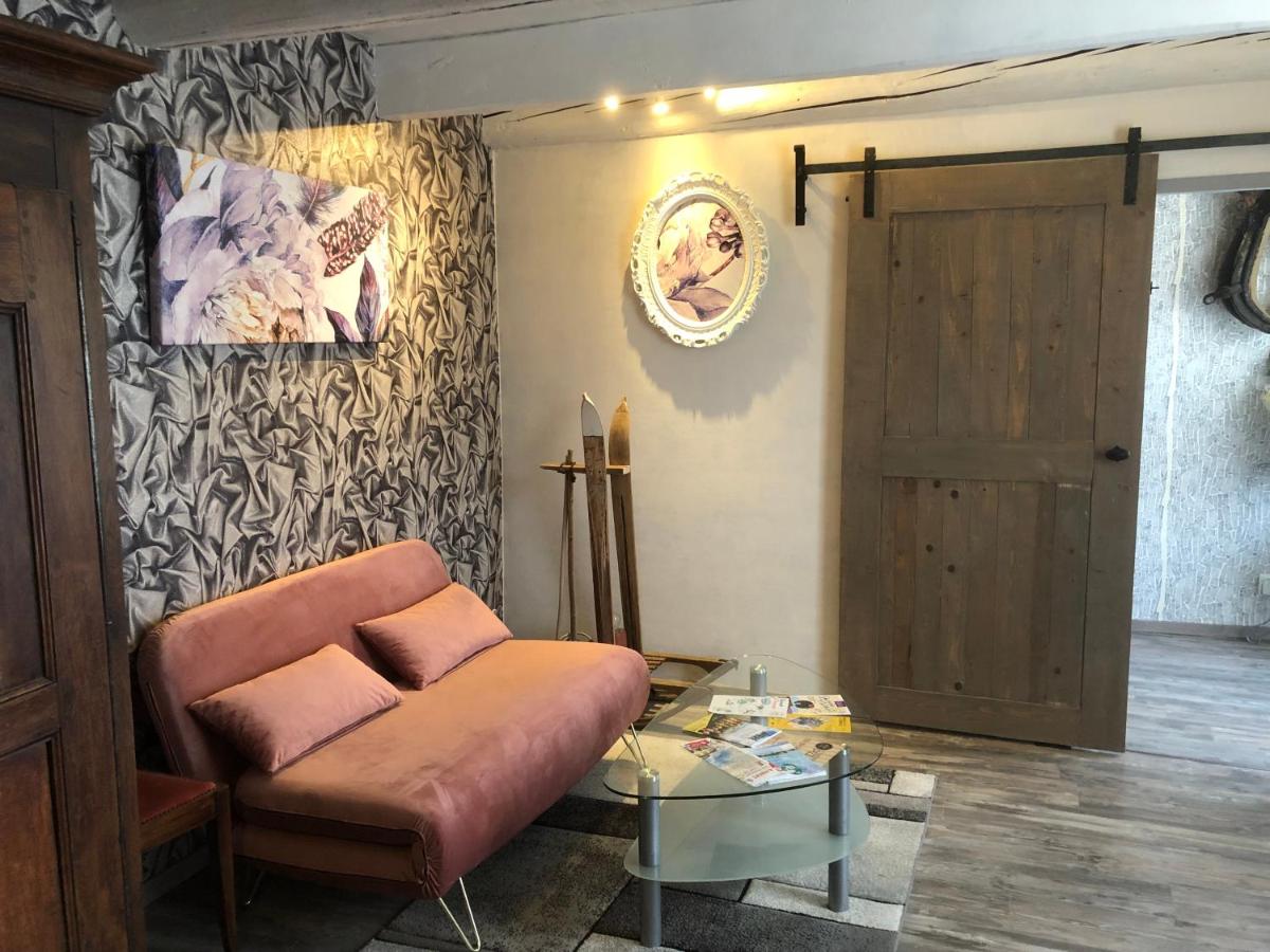 Chambres d'Hôtes LES VERGERS DE LOUISE - Housity