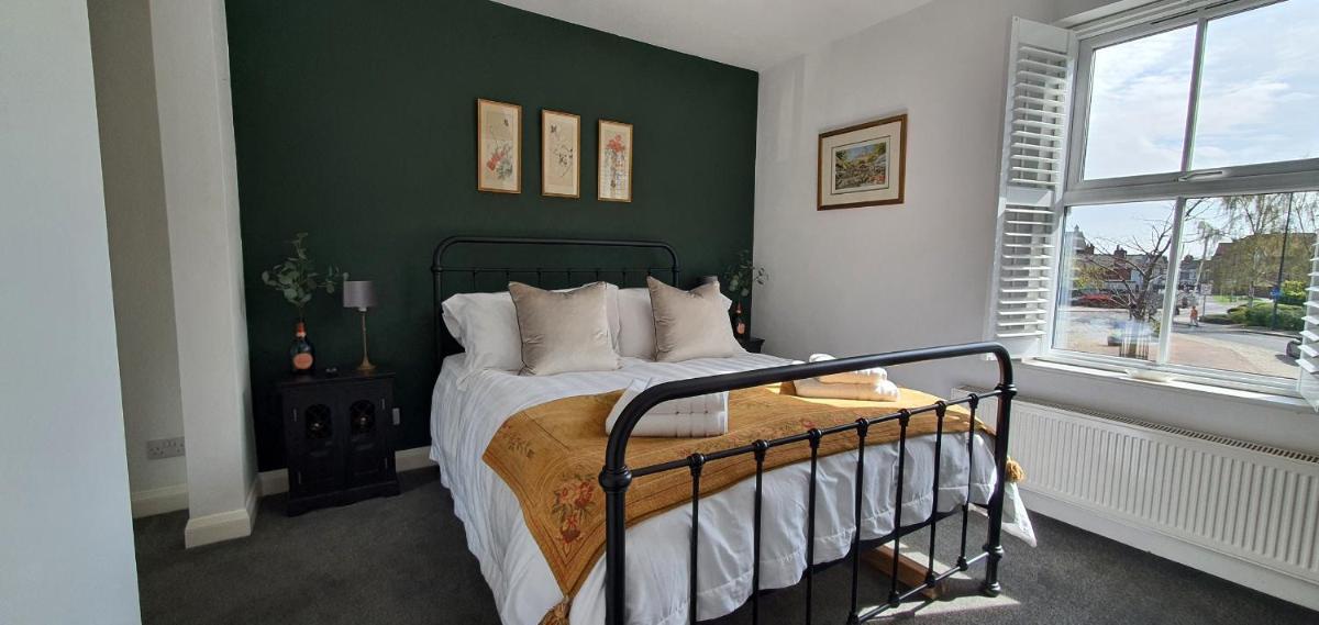 37 Trinity Lane - Housity