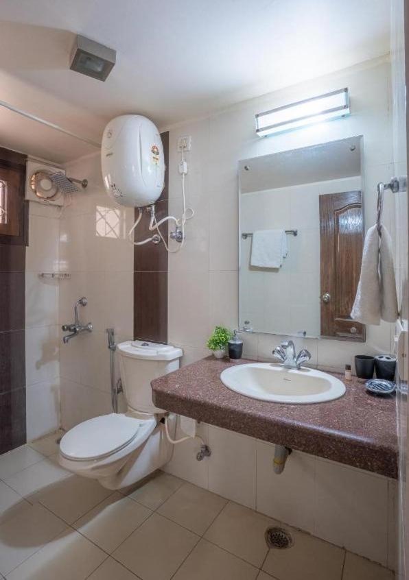 Karinya Villas - Housity