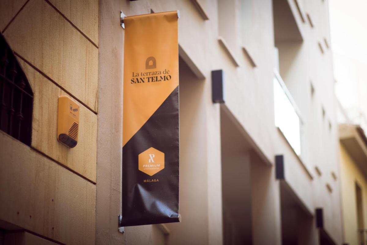 Apartamentos Málaga Premium - Calle San Telmo - Housity