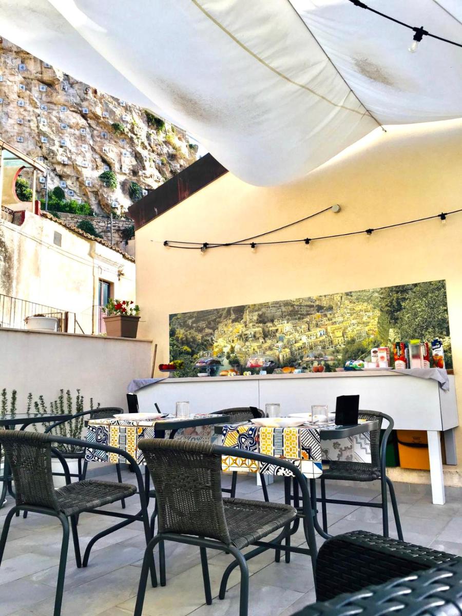 Il Canale Design House - Housity