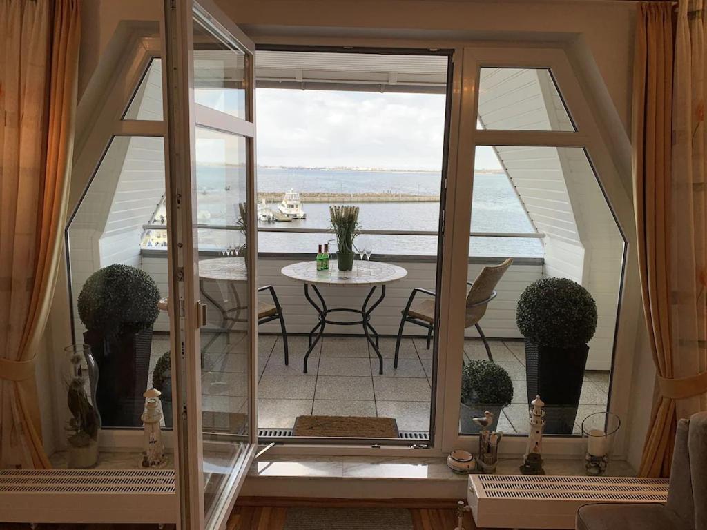 Ferienwohnung Hafenblick - Housity