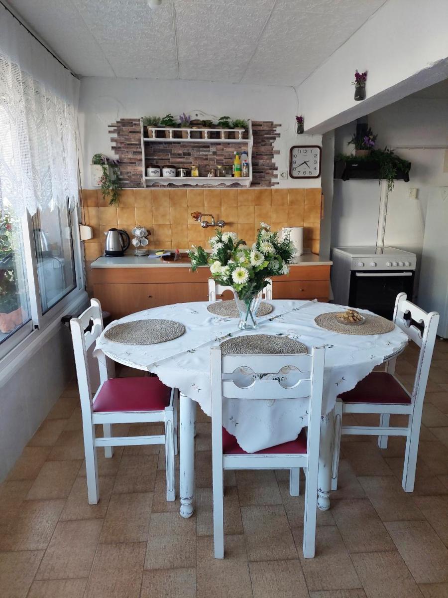 Katy's House Center - Housity