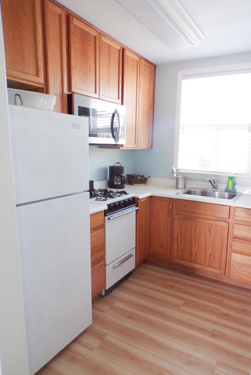 Shoreline Cottages - Housity