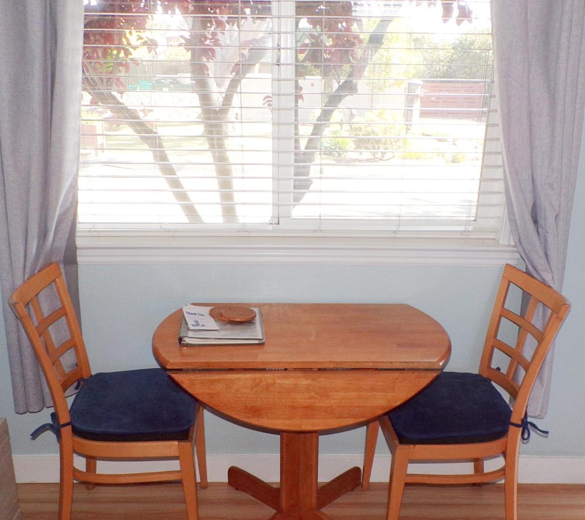Shoreline Cottages - Housity