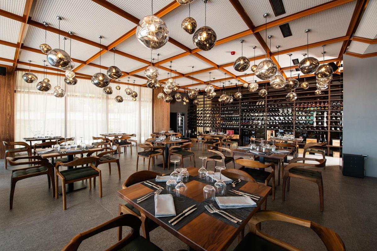 Chic Boutique Hotel Vlore - Hizvo