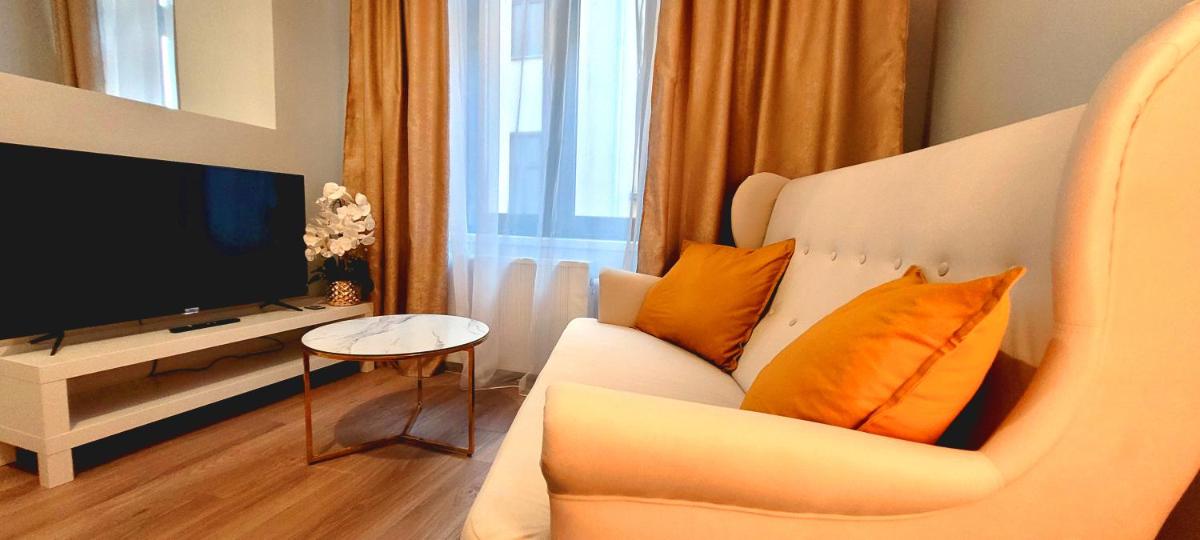 Apartament ZŁOTY - Housity