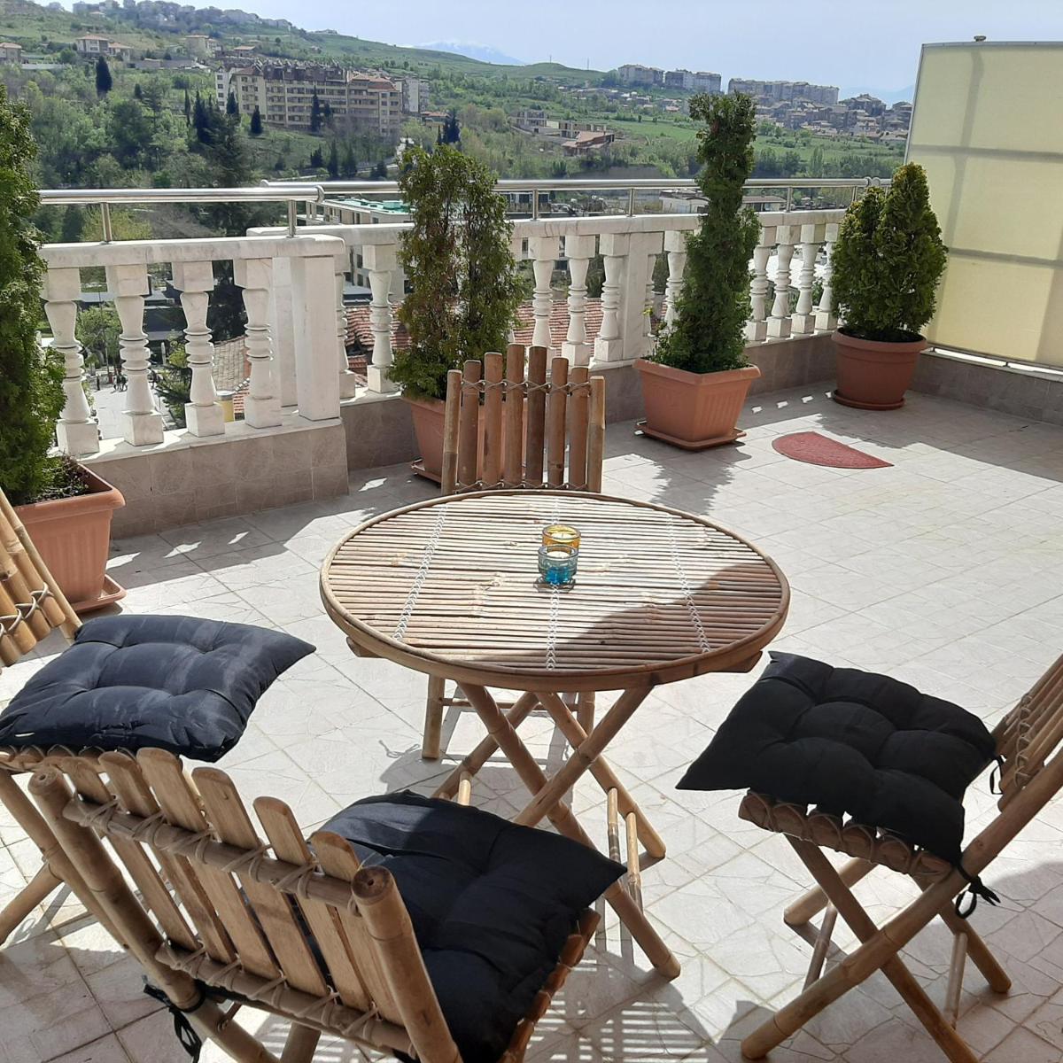 City View - Housity