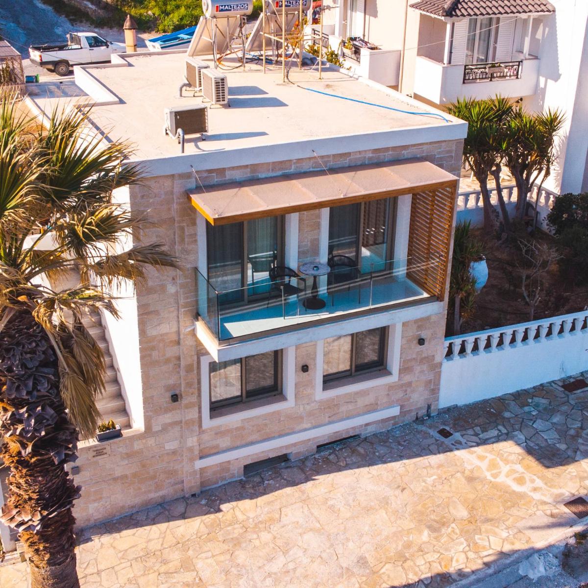 Thronos Aqua Appartment 2 - Housity