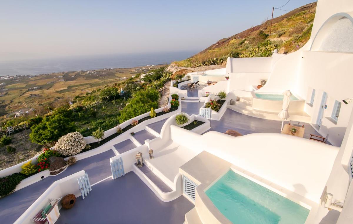 Sun Angelos Oia - Luxury Cave Suites - Housity