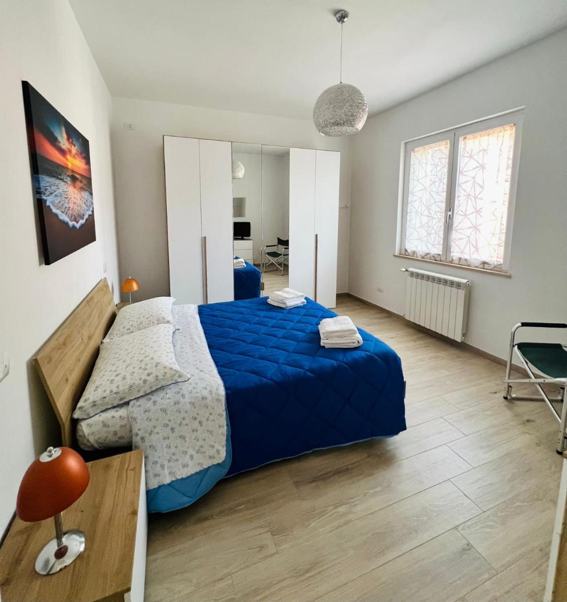 Veronica's House - Housity