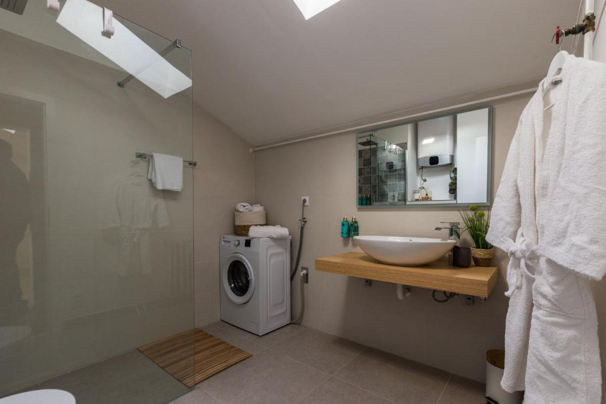 Kuki apartment with balcony - Housity