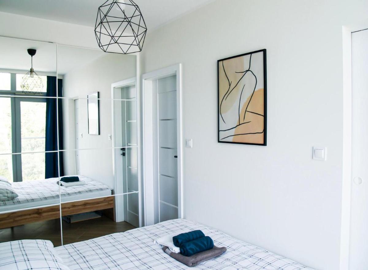 Nowoczesny Apartament z widokiem na jezioro - Housity