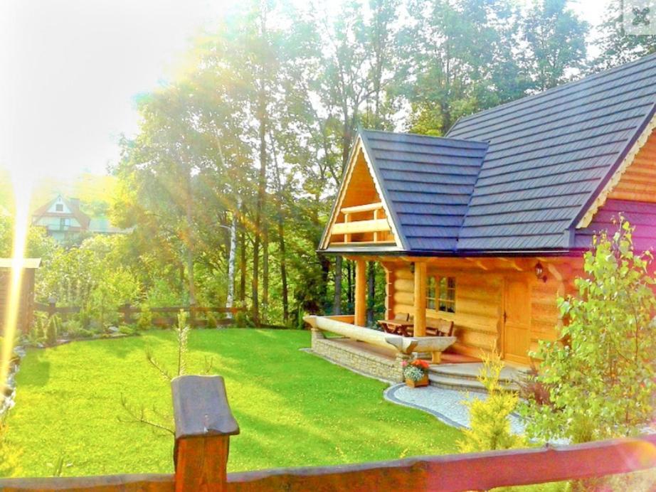 Domek nad Strumykiem - Housity