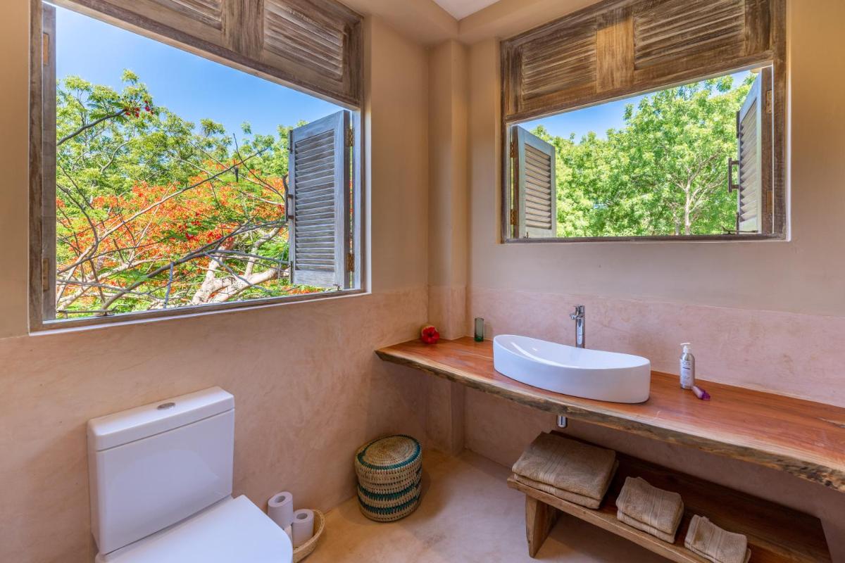 Tombo House - Housity
