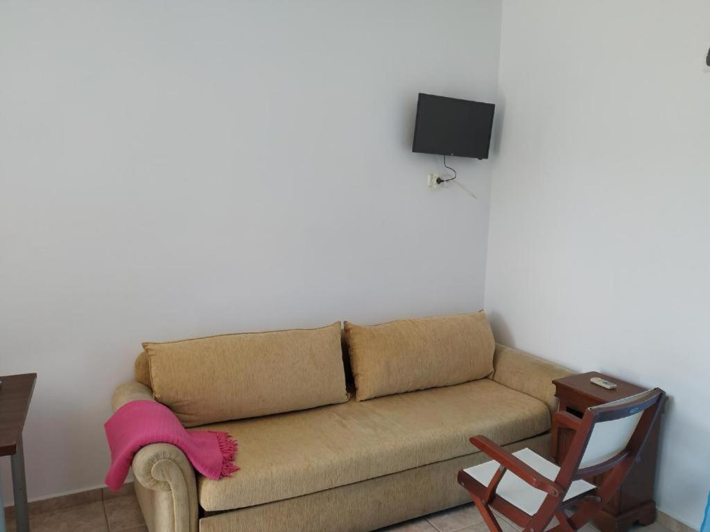 Papikinou Studios - Housity