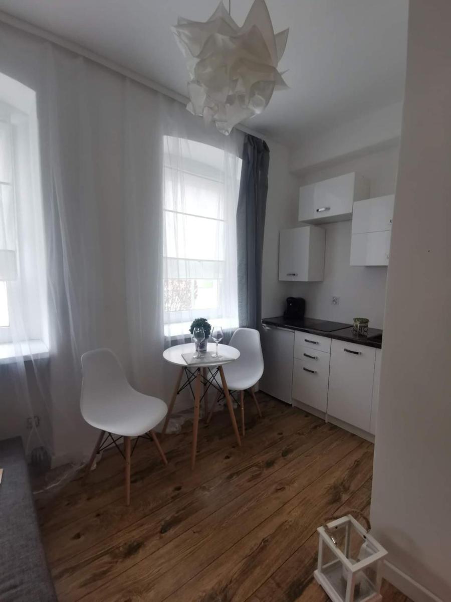 Green Apartment Szczawno Zdrój - Housity