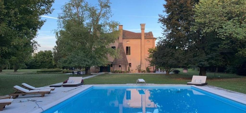 Villa Irene - Housity