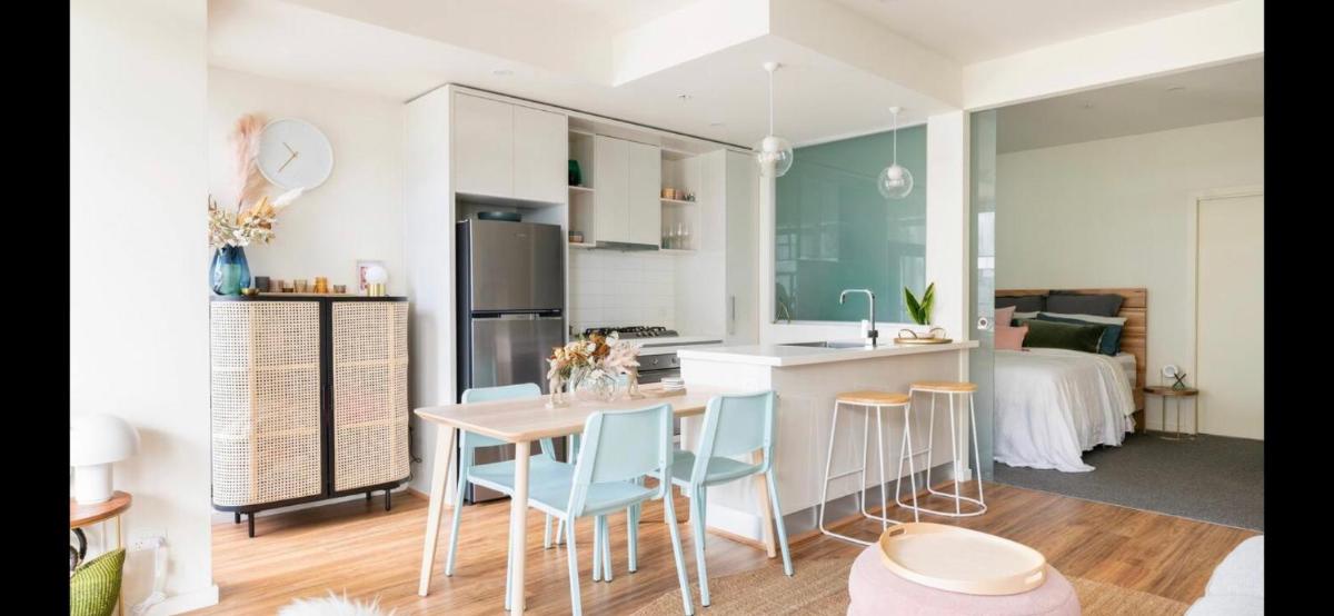 The Pas.Coe - A Stylish 1 bedroom unit with free parking. - Housity