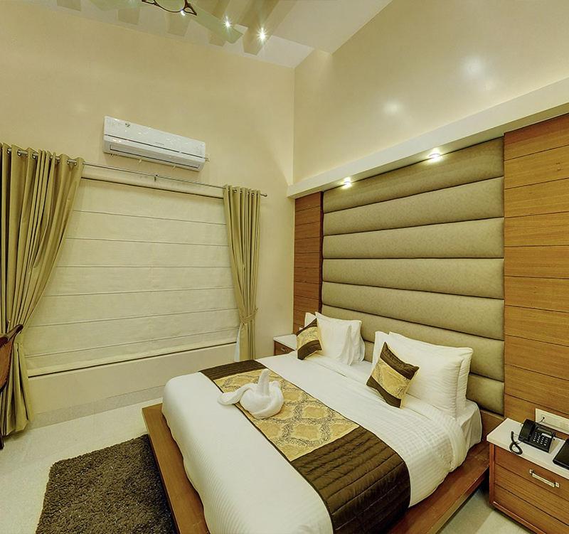 Luxury Jim Corbett Resort - Housity