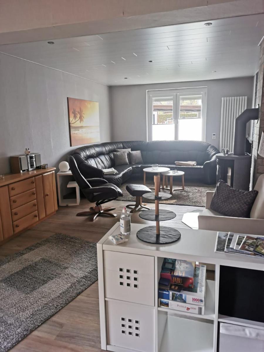Schöne offene Ferienwohnung mit großer Terrasse. - Housity