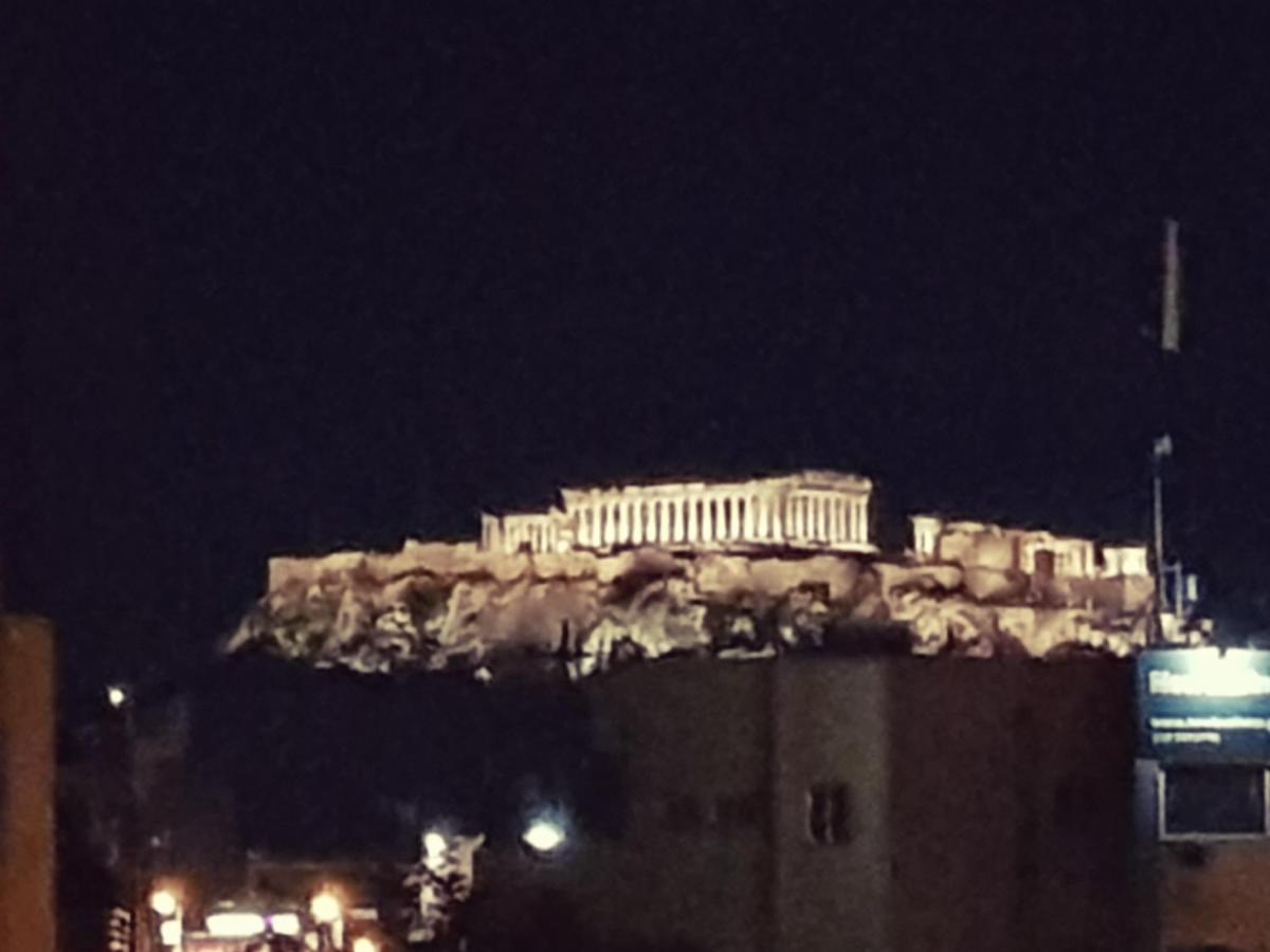 Elegant House With Acropolis View - Housity
